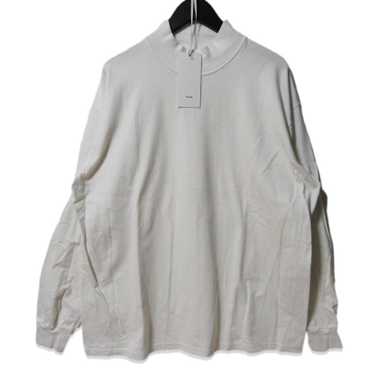 既存の“ネック”を解消したストレス知らずのモックネックT – Graphpaper