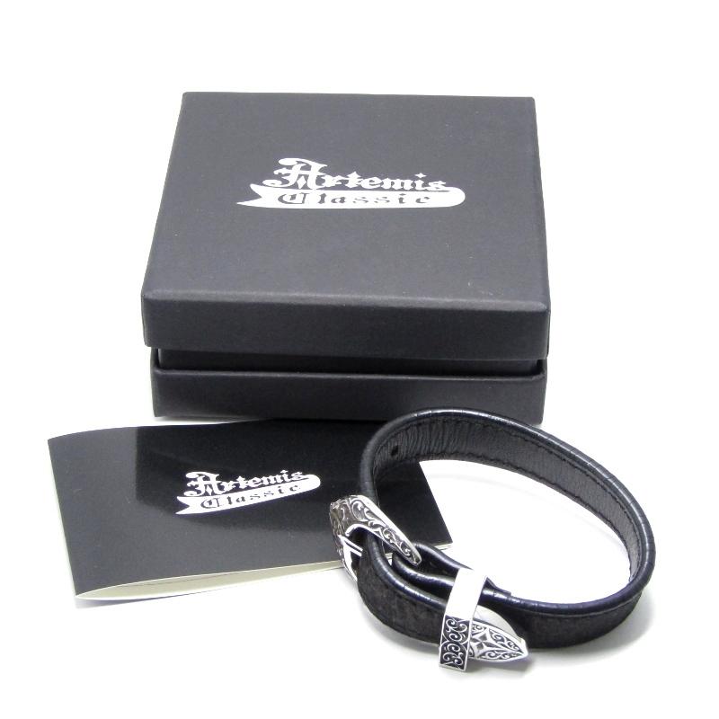 Artemis Classic ブラックレザーブレスレット　箱付 Artemis Classic ブラックレザーブレスレット 箱付