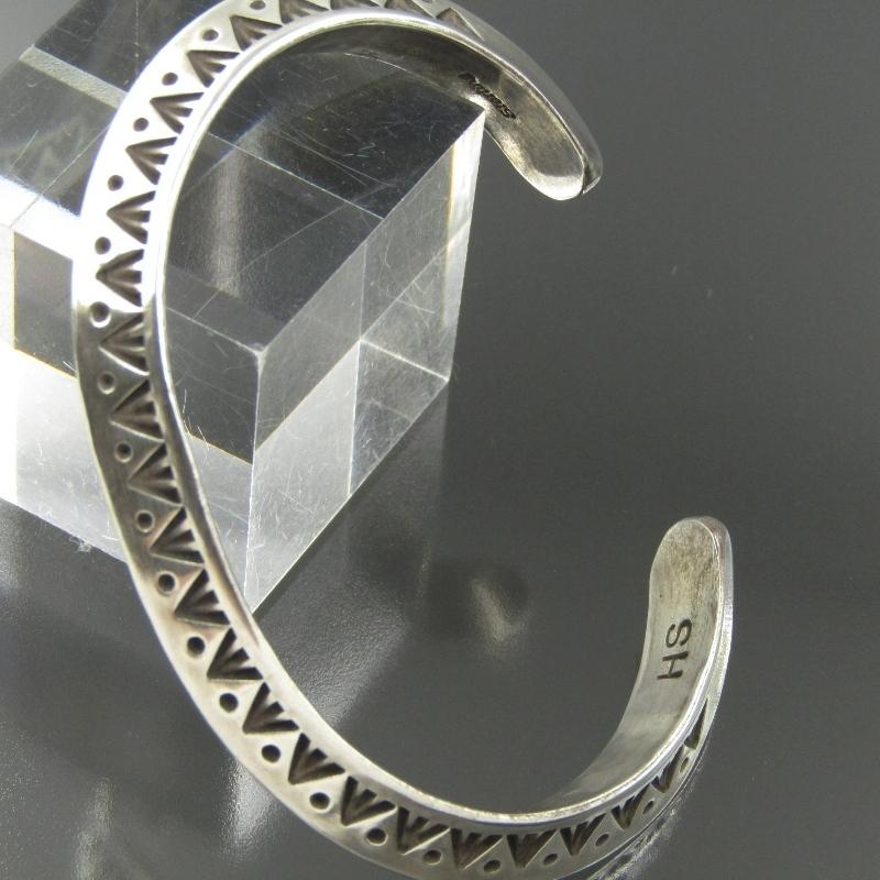 美品 Herman Smith ナバホ族 バングル トライアングル ハーマンスミス スタンプ ブレスレット HS インディアンジュエリー 中古