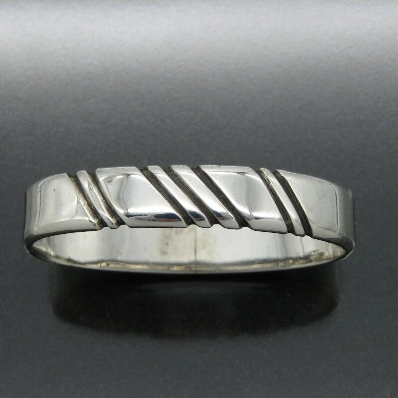 日本未入荷　ナバホ族Cbris Billie作品リング　KRS 日本未入荷 ナバホ族Cbris Billie作品リング KRS