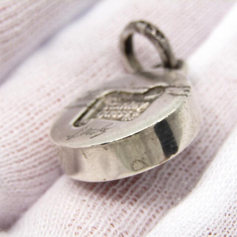 【スタンリーゲス】ラウンドウッドペンダントw/スカル スタンリーゲス新入荷 ウッドギターw/スカルペンダント