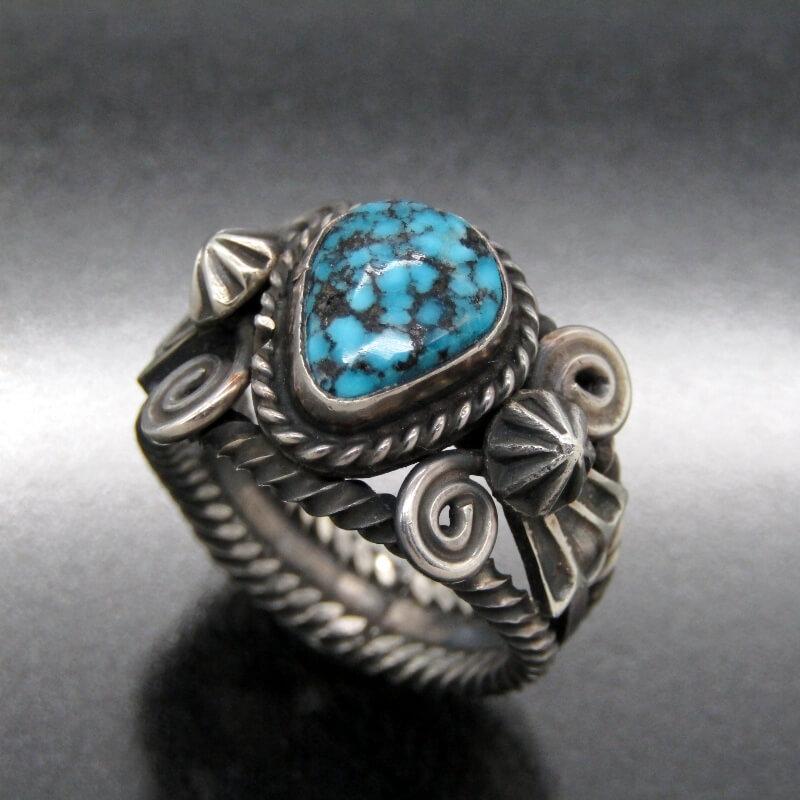 ナバホ族　アンディキャドマン　シルバーリングターコイズ　スタンプ ナバホ族 アンディキャドマン シルバーリングターコイズ