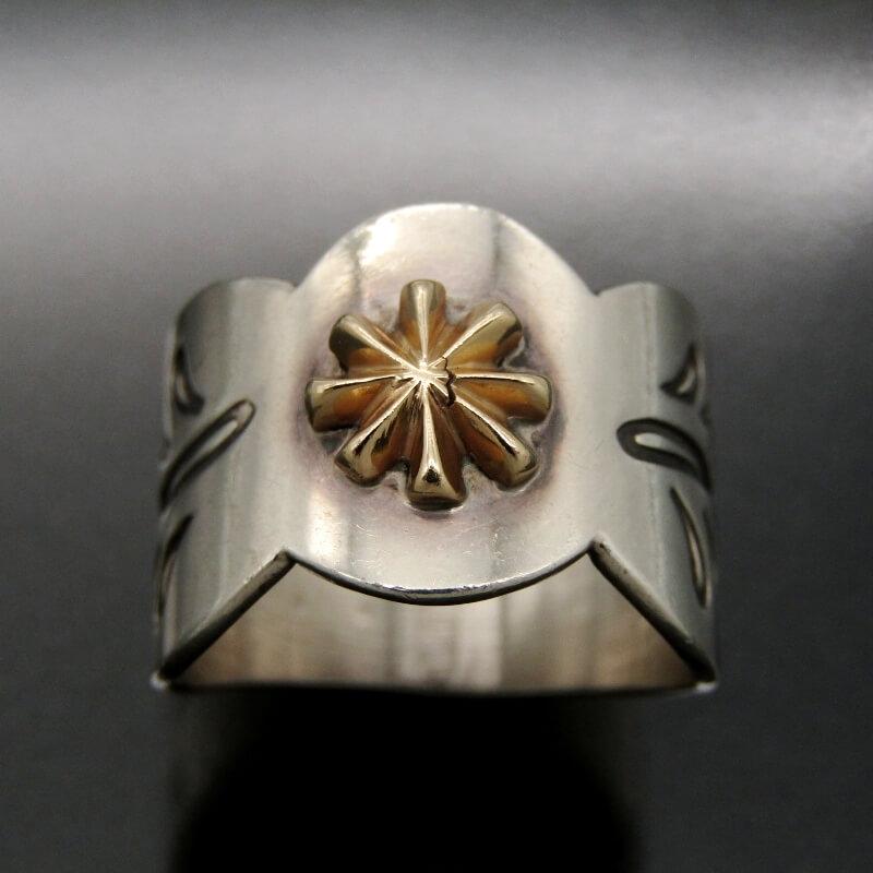 【希少】Steve Yellowhorse作 刻印あり　ナバホリング 925 インディアンジュエリー Steve Yellowhorse作（スティーブ