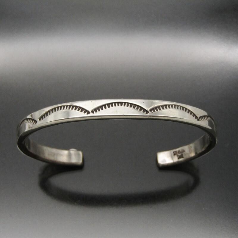 Tahe ナバホ族 バングル スタンプワーク ブレスレット メンズ