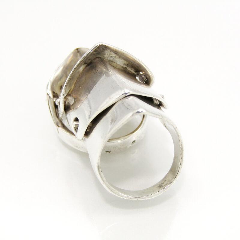 Vivienne Westwood（ヴィヴィアンウエストウッド） リング ARMOUR RING