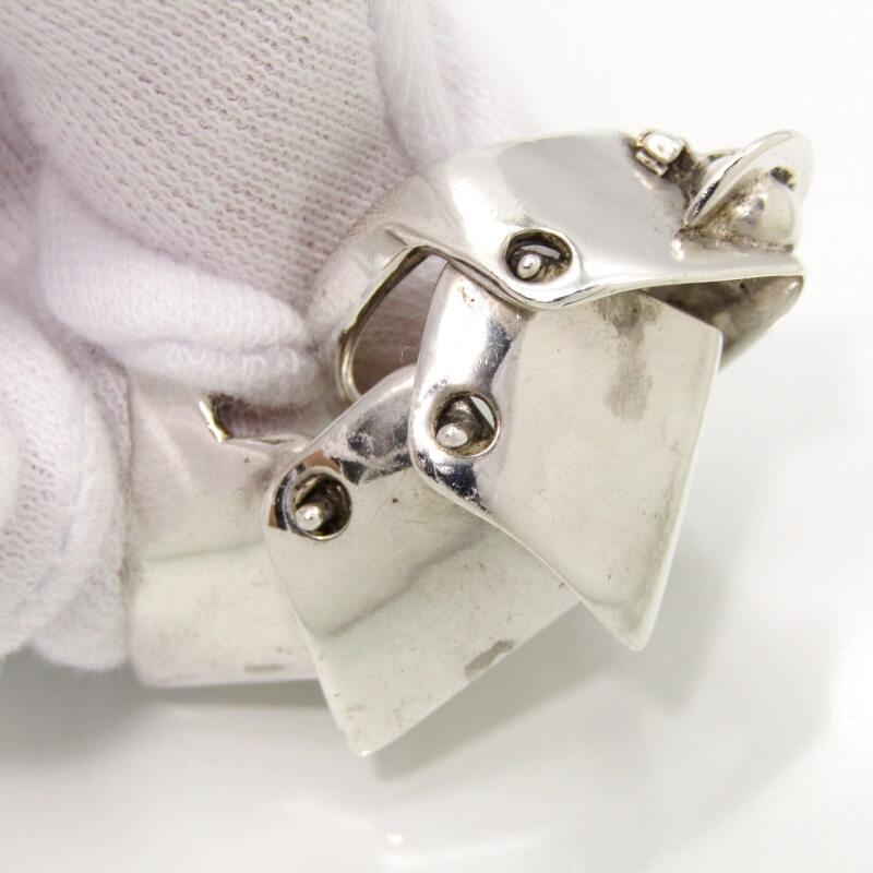 Vivienne Westwood（ヴィヴィアンウエストウッド） リング ARMOUR RING