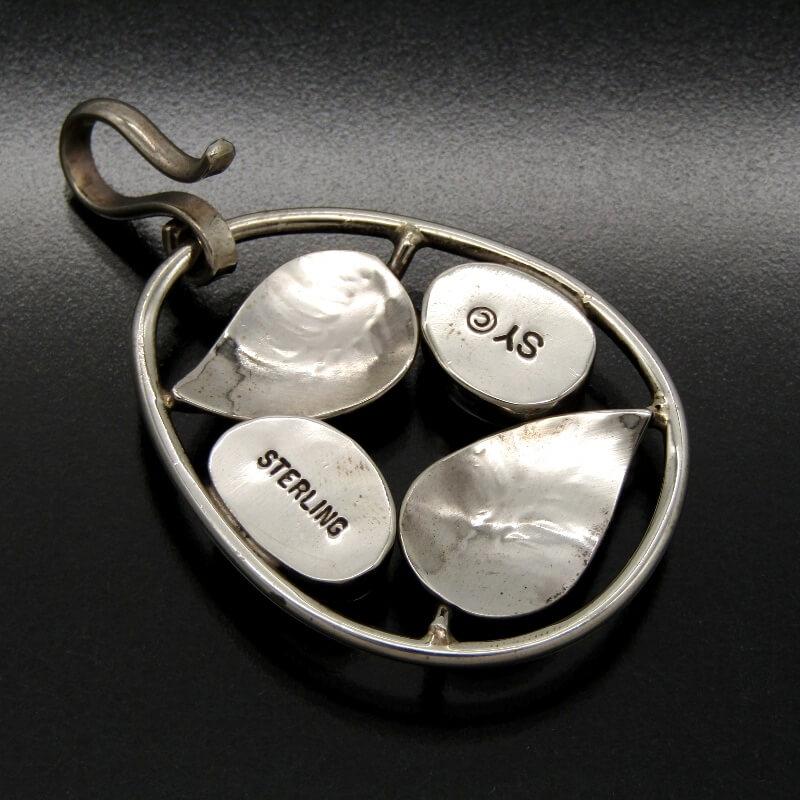 スティーブ・イエローホース インディアンジュエリー ペンダント スティーブ・イエローホース インディアンジュエリー ペンダント Steve