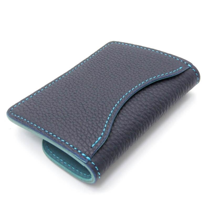 美品 WILDSWANS ワイルドスワンズ 小銭入れ TONGUE イロドリ シュランケンカーフ ブッテーロ ネイビー×ターコイズ   28011920 WILDSWANS（ワイルドスワンズ） 美品 小銭入れ TONGUE イロドリ
