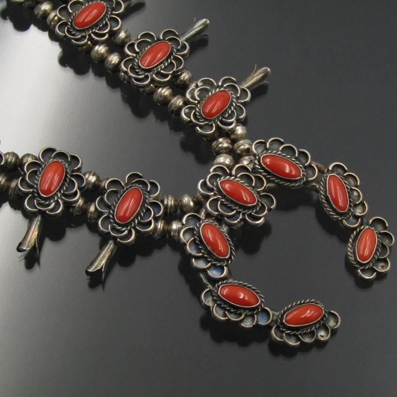 良品 Navajo ナバホ族 ナジャ ネックレス スカッシュブロッサム 