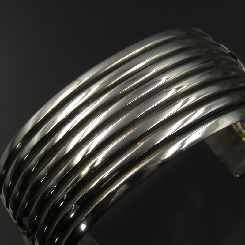 良品 Andy Cadman ナバホ族 バングル JOURNAL STANDARD 20TH 良品 Andy Cadman ナバホ族 バングル JOURNAL STANDARD 20TH