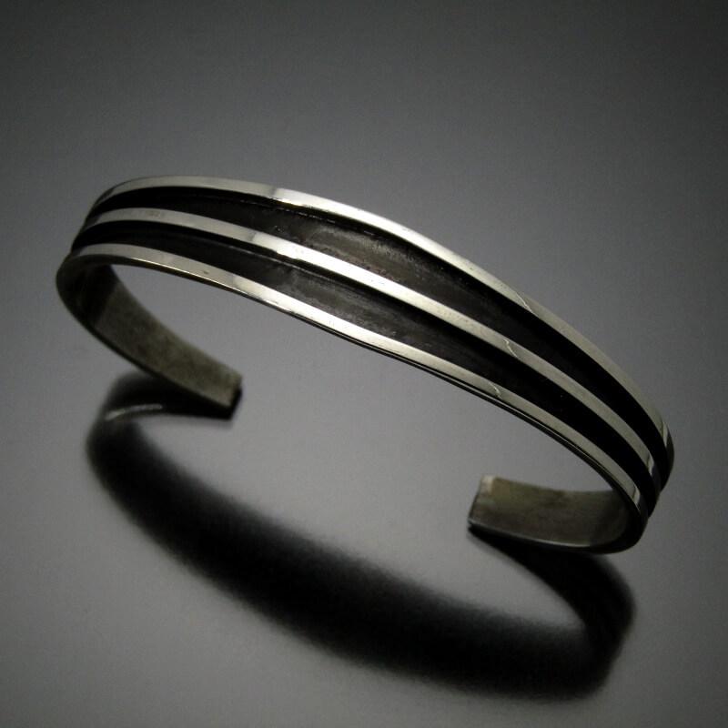 T　トムホーク　TOM HAWK T トムホーク TOM HAWK TOM HAWK ナバホ族 バングル 3ライン