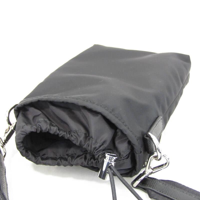 PRADA 美品 プラダ Re-Nylon スマートフォンケース 2ZH155 2DMI PRADA 美品 プラダ Re-Nylon スマートフォンケース 2ZH155 2DMI