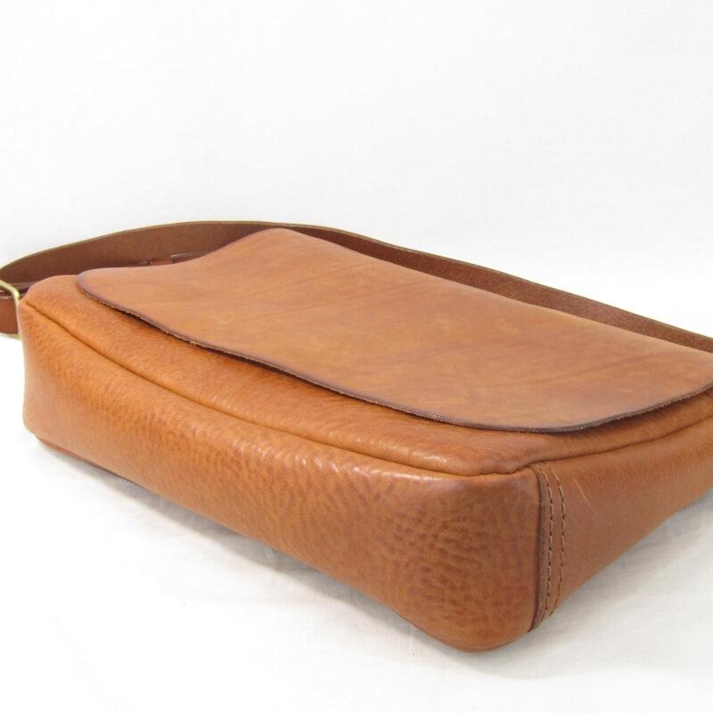 analogico アナロジコ フラップショルダー ミッスーリレザー Missouri