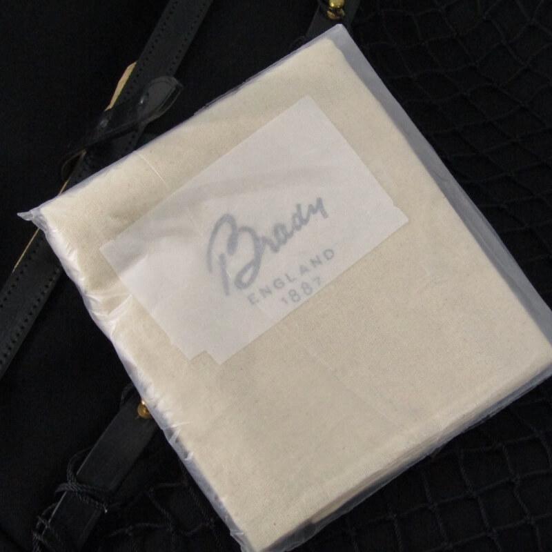 BRADY 未使用 Brady ブレディ ショルダーバッグ SANDRINGHAM BRADY 未使用 Brady ブレディ ショルダーバッグ SANDRINGHAM
