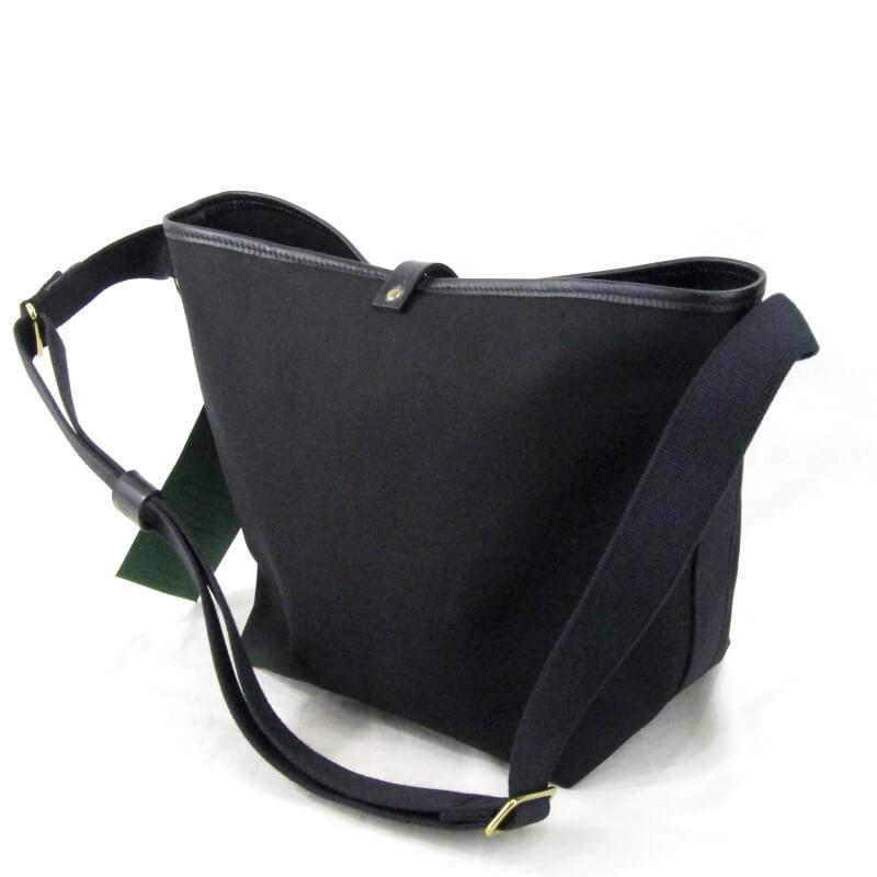 BRADY 未使用 Brady ブレディ ショルダーバッグ KINROSS MEDIUM BRADY 未使用 Brady ブレディ ショルダーバッグ KINROSS MEDIUM
