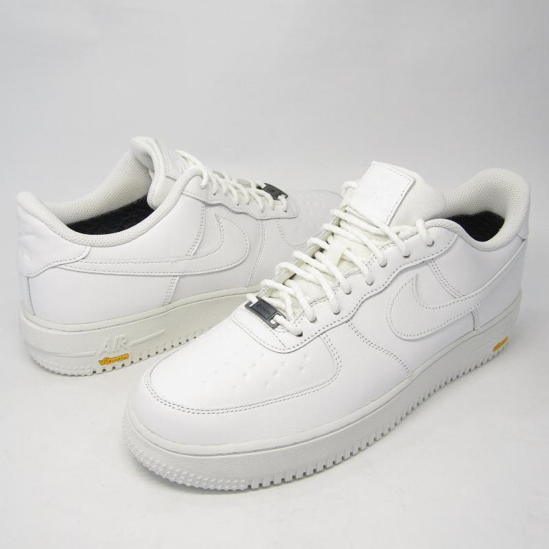NIKE（ナイキ） 美品 29cm AIR FORCE 1 GTX VIBRAM HV5953-100 エア