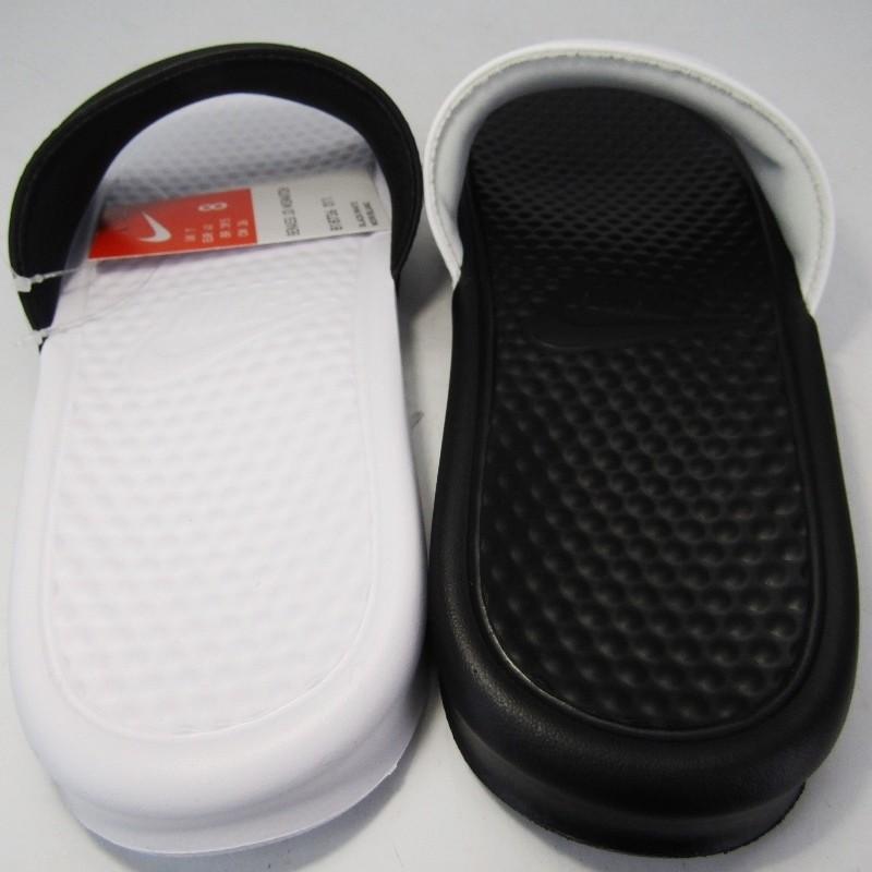 未使用 NIKE ナイキ BENASSI JDI MISMATCH 818736-011 ベナッシ ミスマッチ シャワーサンダル BLACK/WHITE 26cm  箱付サンダル  中古 45000056｜classic｜03