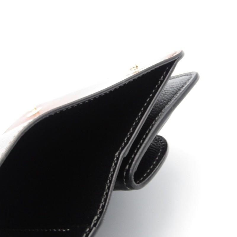 WILDSWANS　BYRNE フルグレイン/ダークステイン 型押しサドル 黒 WILDSWANS 美品 ワイルドスワンズ 三つ折り財布 別注 フル