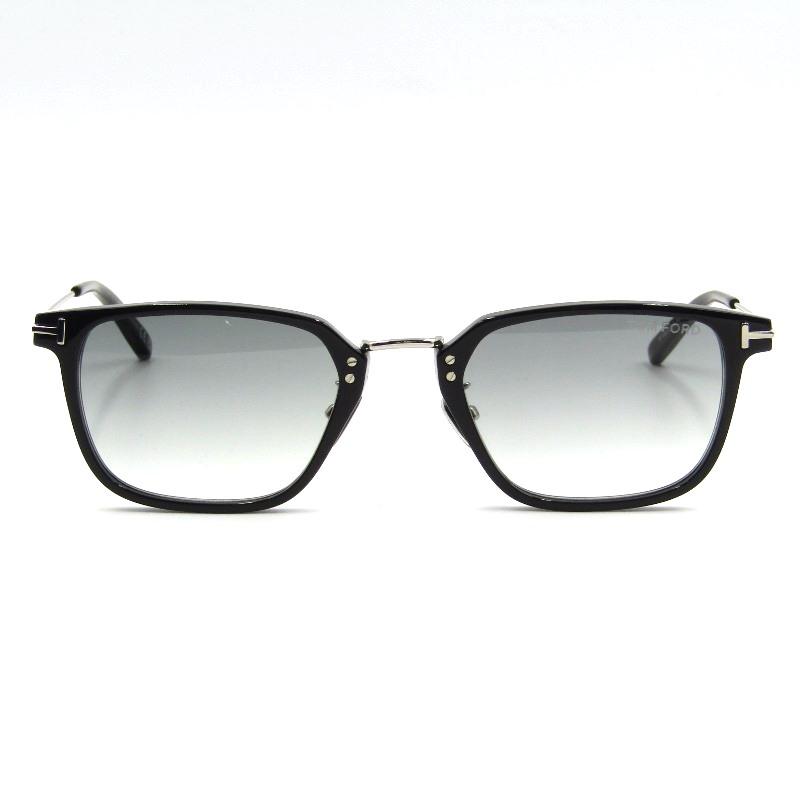 TOM FORD TF1042-D 01B サングラス　日本企画完売モデル 美品 TOM FORD TF1042-D 01B サングラス 日本企画完売モデル 美品