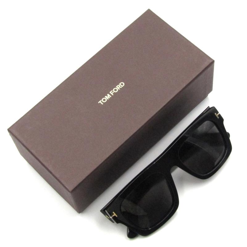 TOM FORD ブラックサングラス ケース付き TF711 TOM FORD 美品 トムフォード サングラス Fausto TF711