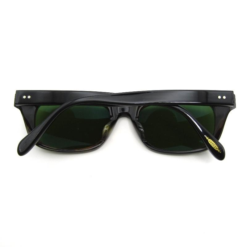 OLIVER PEOPLES（オリバーピープルズ） サングラス Kerby 日本製 BK