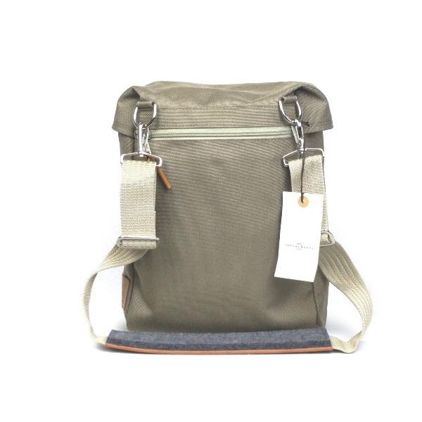 未使用品 ARTS&CRAFTS アーツアンドクラフツ ショルダー バッグ VERTICAL SHOULDER ベージュ アーツ&クラフツ 鞄