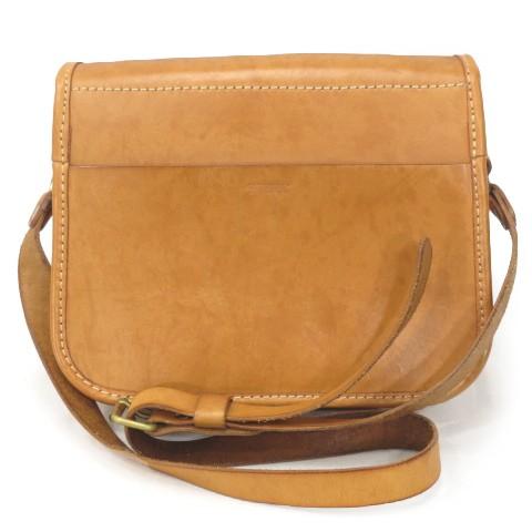 HERZ ヘルツ　革ショルダーバッグ　キャメル　USED品 HERZ ヘルツ ショルダーバッグ ギボシ留め 2ポケット 底鋲