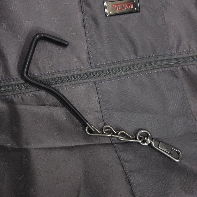 TUMI トゥミ ガーメントケース 22133D4 ALPHA TRI-FOLD CARRY ON TUMI トゥミ ガーメントケース 22133D4 ALPHA TRI-FOLD CARRY ON