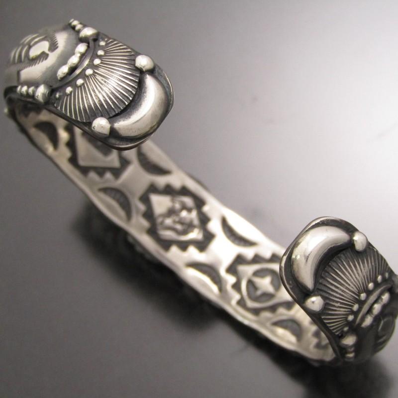 美品 Delbert Gordon ナバホ族 バングル キングマン ターコイズ