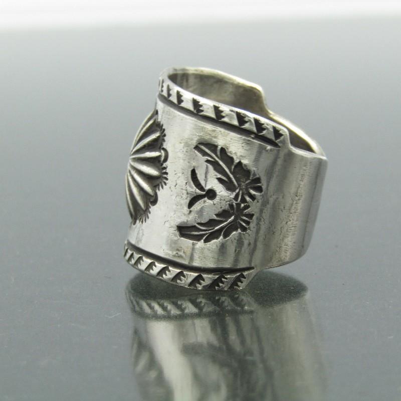 良品 Vernon Tracy ナバホ族 リング アポロ コインシルバー ワイド 