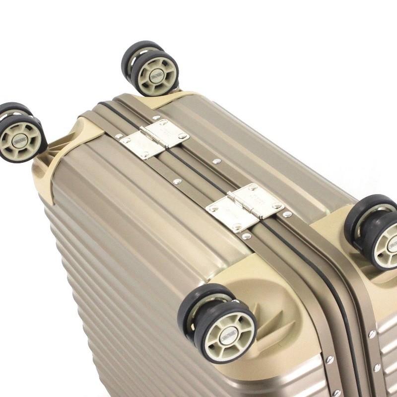 未使用 RIMOWA リモワ スーツケース TOPAS TITANIUM トパーズ