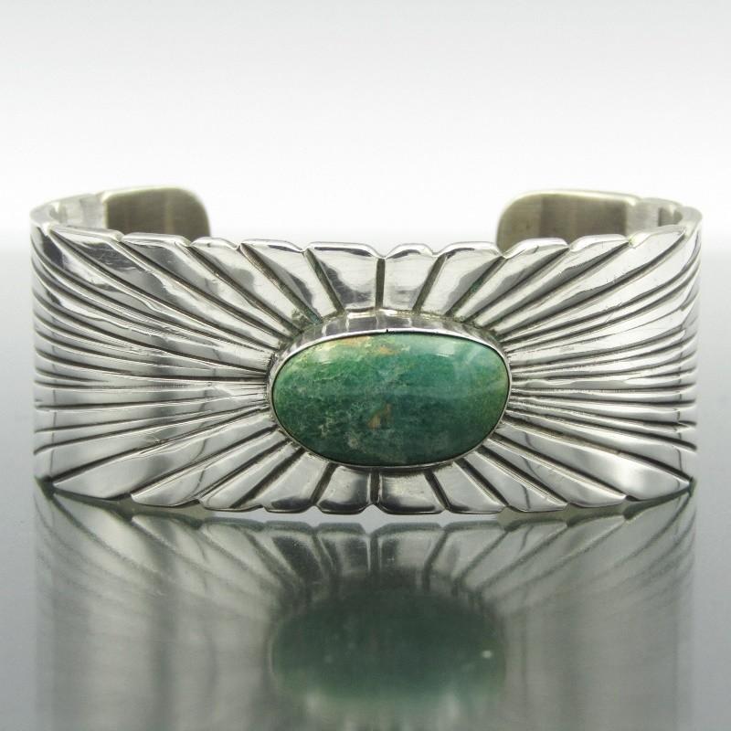 新品　未使用　ナバホ族　FY刻印　蝶　バングル　ブレスレット　マラカイト Navajo ナバホ族 バングル CM作 サンバースト ターコイズ