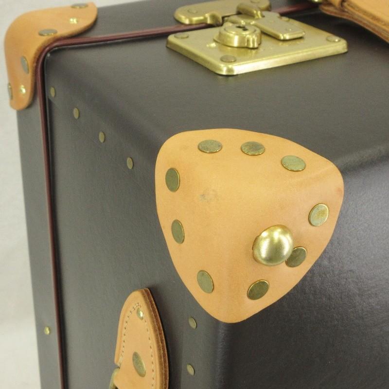【新品】グローブトロッターGLOBE TROTTER30インチ【未使用正規品】 30インチ エクスクルーシブ ラージスーツケース ネイビー