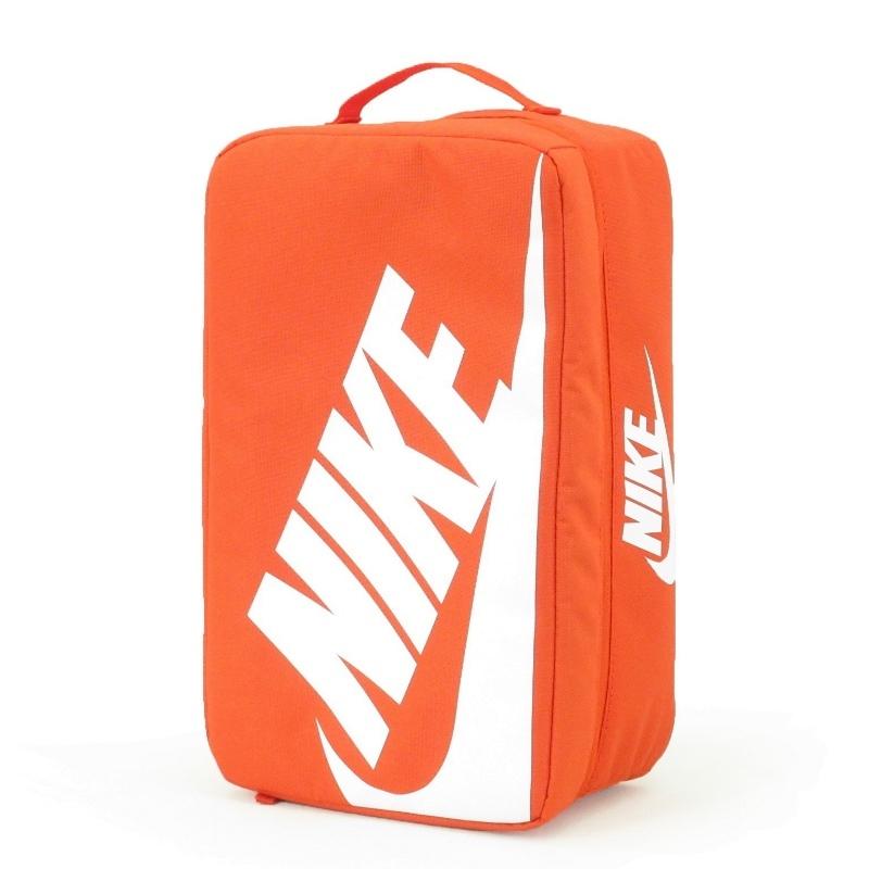 美品 Nike ナイキ Nk Shoe Box Bag Ba6149 810 クラッチバッグ シューズボックスバッグ シューズケース オレンジ バッグ 鞄 中古 クラシック 通販 Yahoo ショッピング