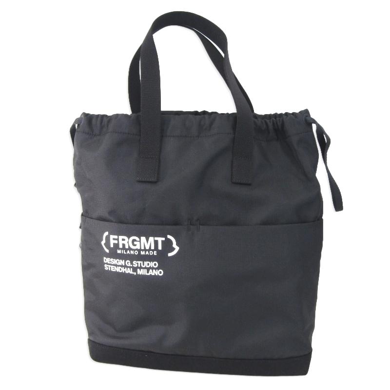 美品 MONCLER GENIUS × FRAGMENT モンクレール トートバッグ 美品 MONCLER GENIUS × FRAGMENT モンクレール トートバッグ