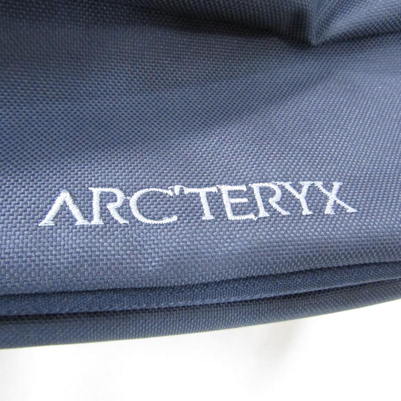 美品 ARC'TERYX アークテリクス バックパック Mantis30 X000006705 マンティス30 リュック トレッキング 30L ネイビー   61000560｜classic｜07