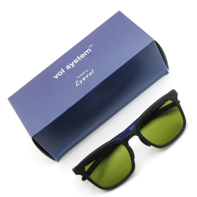 未使用 Eyevol アイヴォル サングラス HEATH III 53 MBK-vol.3 GN69PL