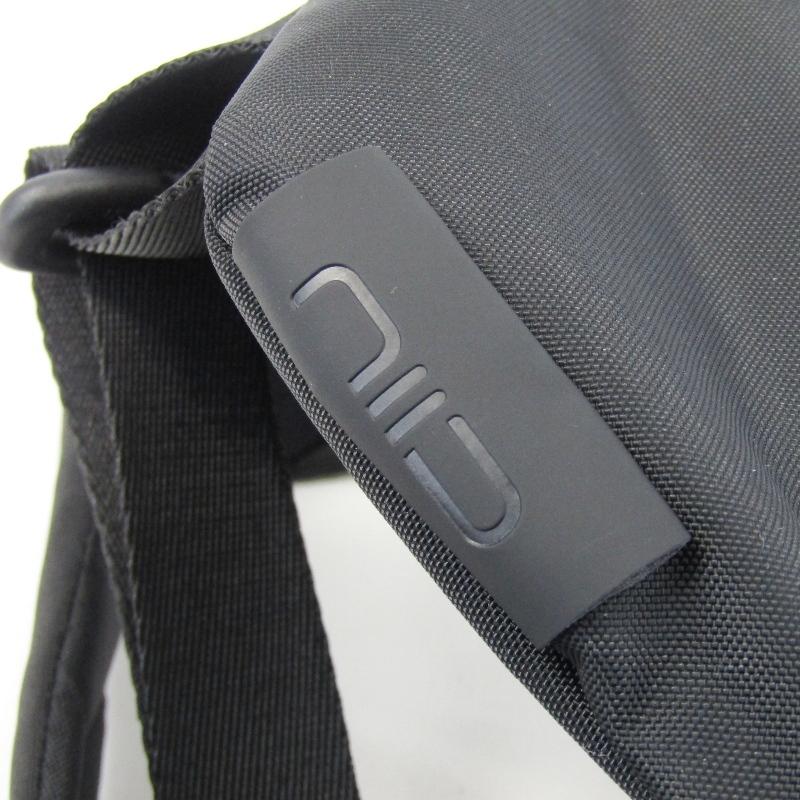 未使用 NIID ニード スリングバッグ FINO V NID10403 左肩掛け フィノ