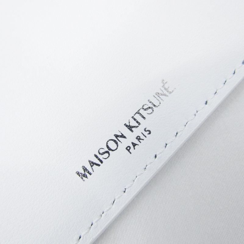 美品 MAISON KITSUNE メゾンキツネ ポーチ JU05335LC0033 フラット