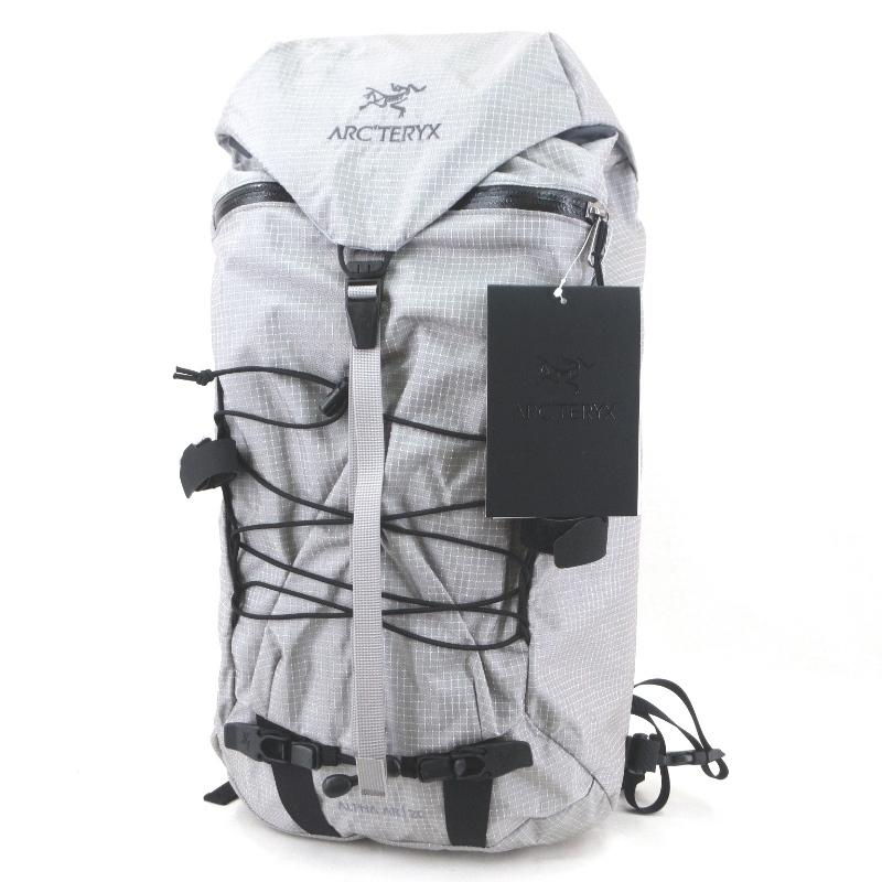 Palace Arc'Teryx Alpha AR 20 バックパック 新品 Palace Arc'teryx Alpha AR 20 Backpack Grey/Dynasty - FW20 - US