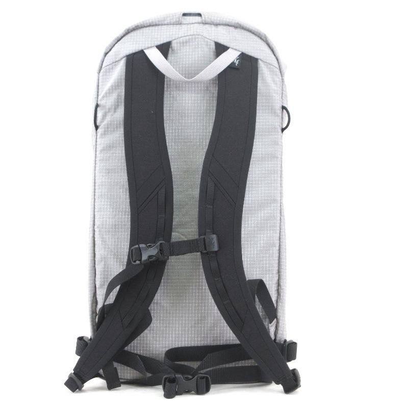 【未使用】Alphanumeric アルファニューメリック リュック グレー ARC'TERYX 未使用 アークテリクス バックパック ALPHA AR 20