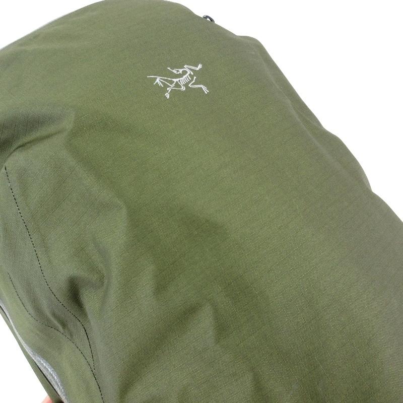 サルセーションSサイズ グリーン ARC'TERYX 未使用 アークテリクス Granville Zip 16 Backpack