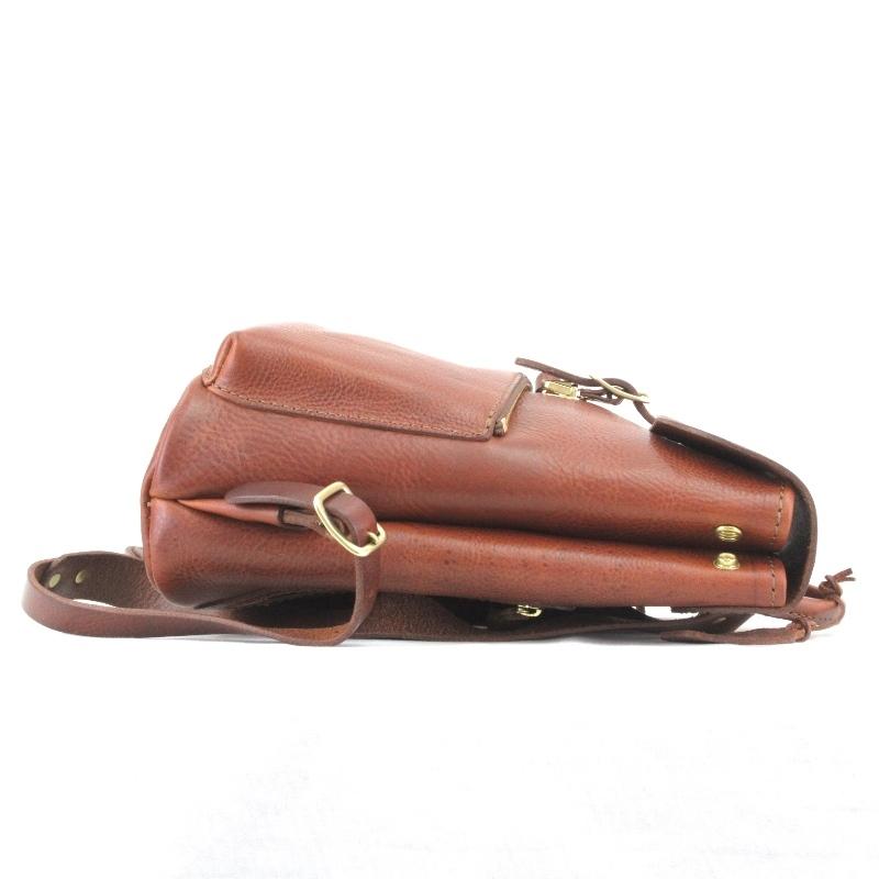 美品 analogico アナロジコ 四角リュック S ruc-03 ミッスーリ レザー