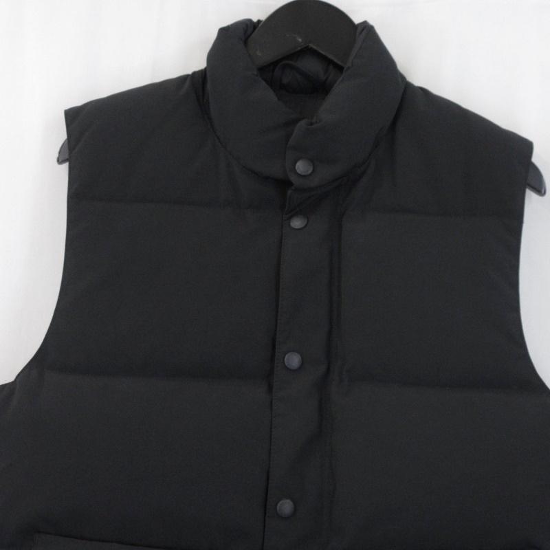 CANADA GOOSE ウィンザーダウンベスト ブラック S 4131JM 【公式通販】