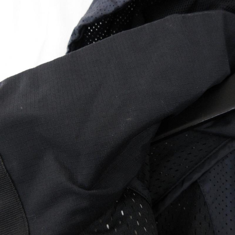 NIKE 良品 × Sacai ナイキ サカイ フーデッド アノラック NIKE 良品 × Sacai ナイキ サカイ フーデッド アノラック