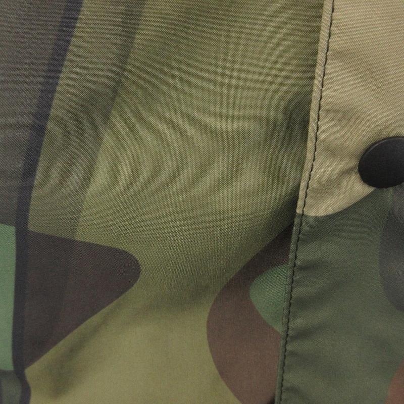 sacai × KAWS サカイ パッカブル ブルゾン 21-02563M 21AW sacai × KAWS サカイ パッカブル ブルゾン 21-02563M 21AW