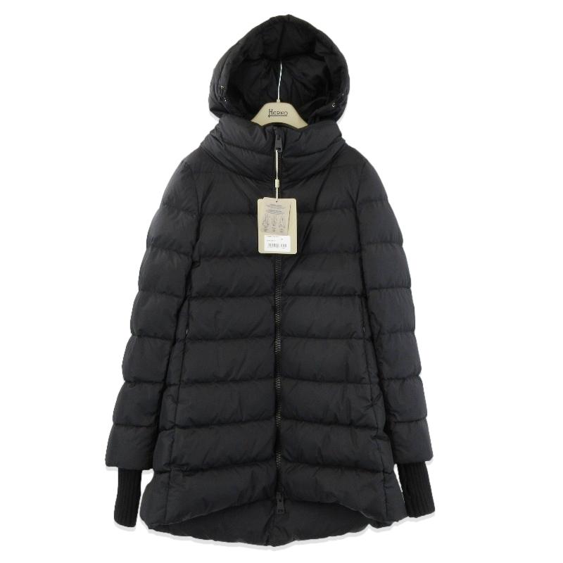 美品 Herno ヘルノ ナイロンシャモニー Aシェイプ コート PI0660D