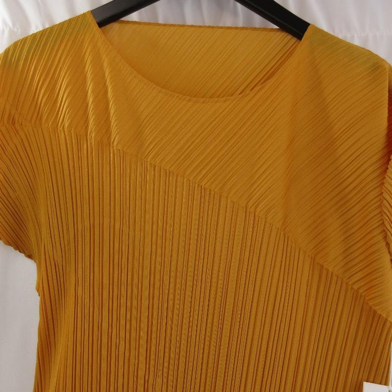 【希少✨】プリーツプリーズ　タンクトップ　ハイネック　フリンジ　黄色　3 PLEATS PLEASE ISSEY MIYAKE（タンクトップ）のフリマアイテム一覧
