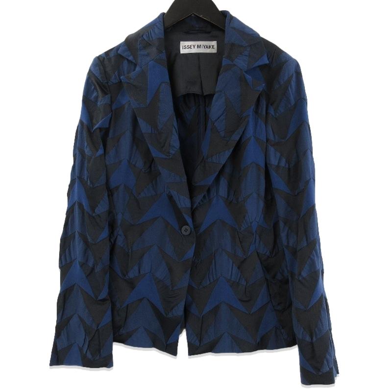 *ISSEY MIYAKE* プリーツジャケット　ブルーステッチ ISSEY MIYAKE* プリーツジャケット ブルーステッチ 【公式通販】