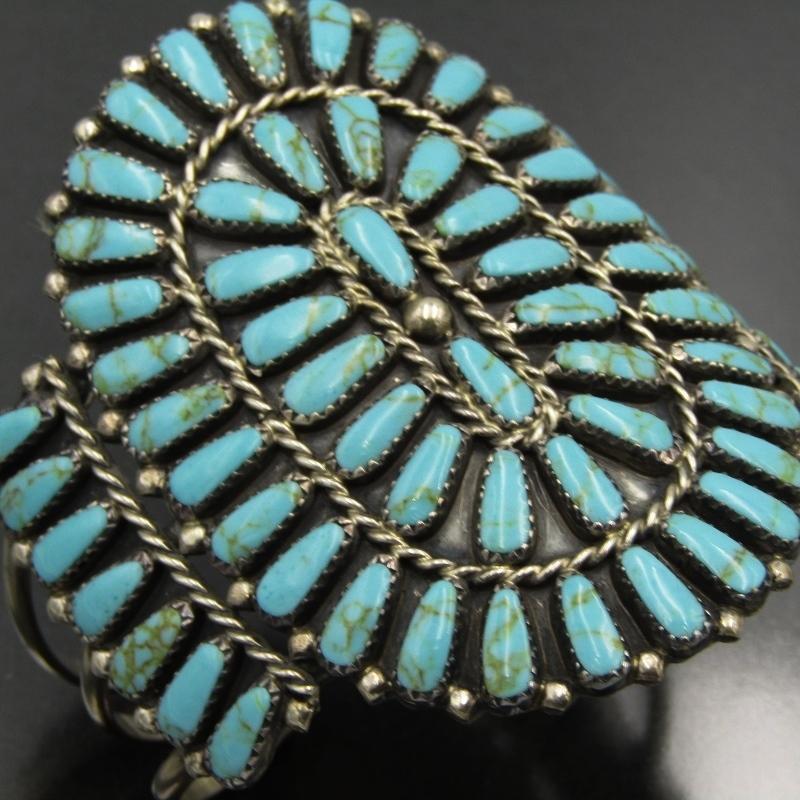 良品 Navajo ナバホ族 バングル ターコイズ クラスター S作